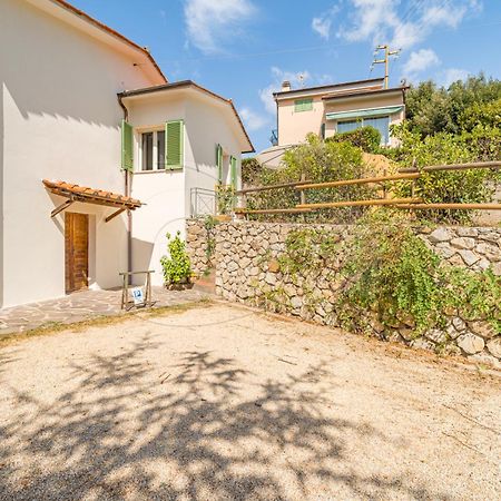 ポルトフェッラーイオA Casa Di Massi - Goelbaアパートメント エクステリア 写真